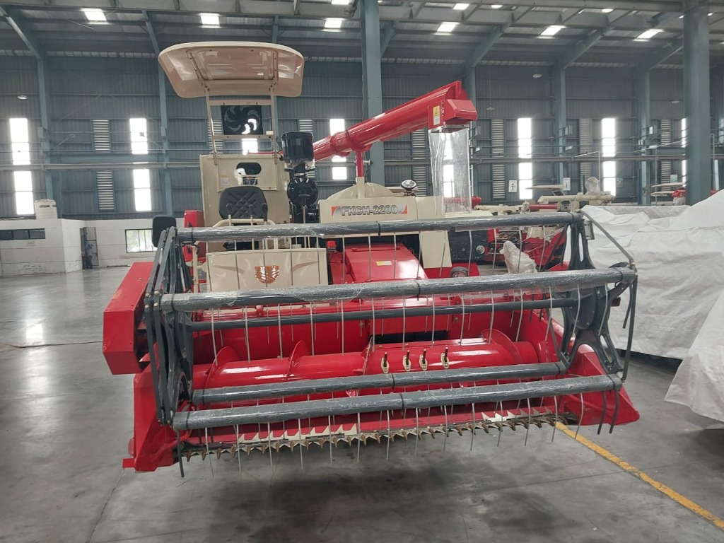 Suntraaders Multicrop Harvester - Front View